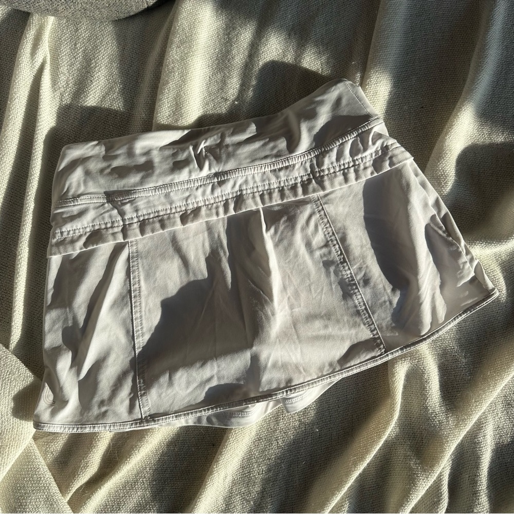 Lole Women's Light Gray Athletic Skort - Picture 4 of 4